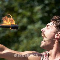 Bildquelle: Buskerpics.com - Zeitenwanderer | Norder Sommerfest - Straßenkunstfestival 2017